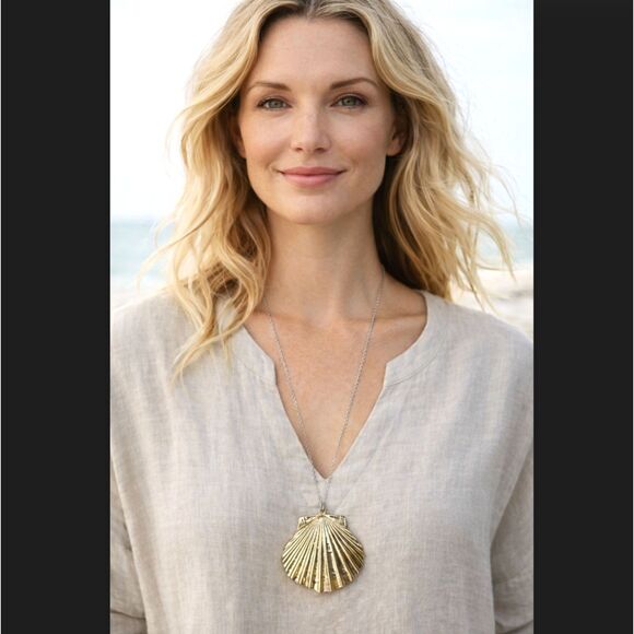 J. Jill Jewelry - J Jill Shell Pendant Necklace Gold Scallop Beach Coastal Resort Adjustable Slide